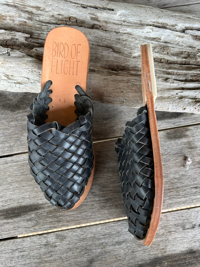 SAMPLE SALE:  woven leather mules.  Size 6- 6.5