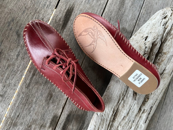 SAMPLE SALE: handmade leather mocc oxfords.  Dark red. size 7